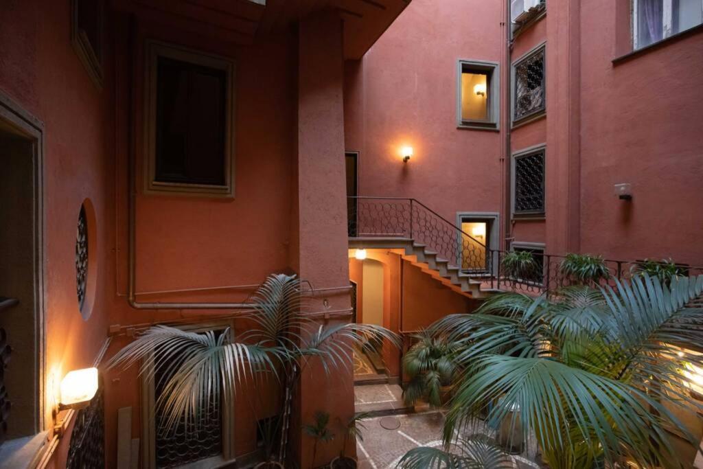 Unforgettable Split Level Jacuzzi Suite Navona - Top Collection Рим Экстерьер фото